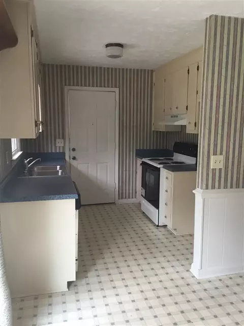 740 Queens Ave, Dunn, NC 28334 photo 6