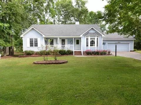 104 Pisgah Dr, Garner, NC 27529 photo 1