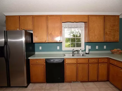 104 Pisgah Dr, Garner, NC 27529 photo 9