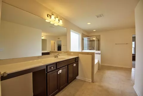 1 Antioch Ct, Durham, NC 27703 photo 13