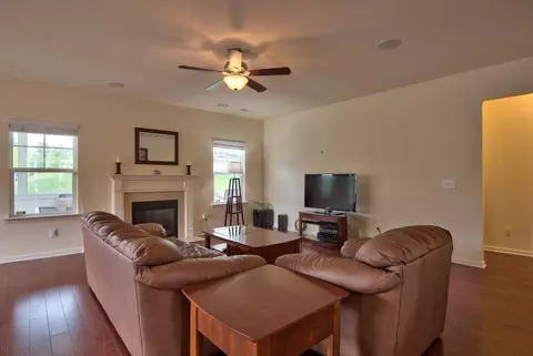 1 Antioch Ct, Durham, NC 27703 photo 9