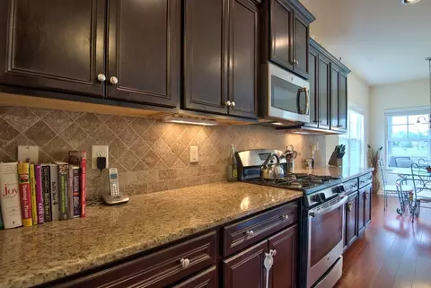 1 Antioch Ct, Durham, NC 27703 photo 6