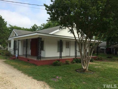 110 2nd St, Erwin, NC 28339 photo 1