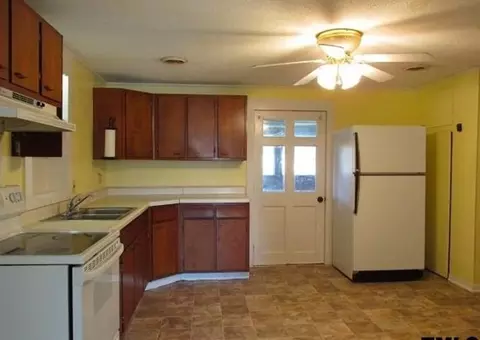 60 Strickland Rd, Smithfield, NC 27577 photo 6