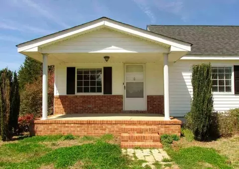 60 Strickland Rd, Smithfield, NC 27577 photo 2