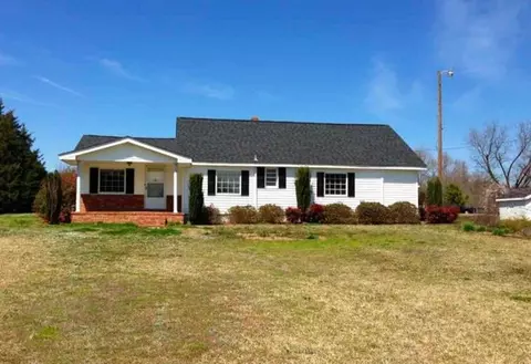 60 Strickland Rd, Smithfield, NC 27577 photo 1