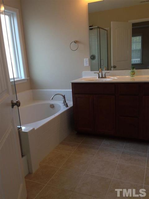 215 Maple Walk St, Durham, NC 27703 photo 24