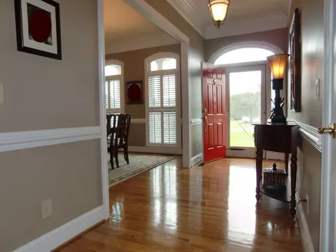 87 Knottingham Ct, Dunn, NC 28334 photo 5