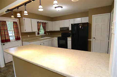 213 Maple Cir, Smithfield, NC 27577 photo 8