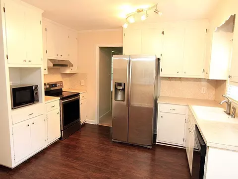5622 Paragon Cir, Durham, NC 27712 photo 11