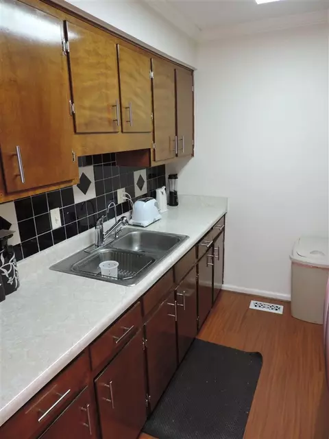 211 Barbour Rd, Smithfield, NC 27577 photo 6