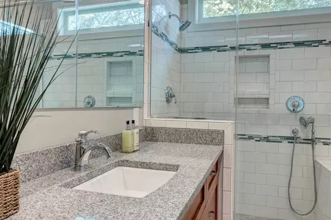 706 Carroll St, Durham, NC 27701 photo 14