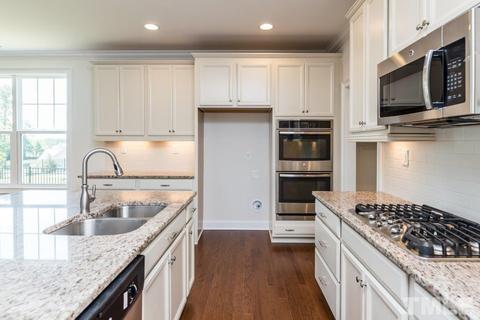 612 Red Clover Ct, Wake Forest, NC 27587 photo 3