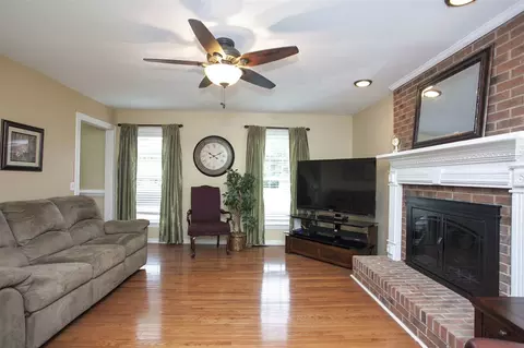6709 Wateroak Dr, Willow Spring, NC 27592 photo 4