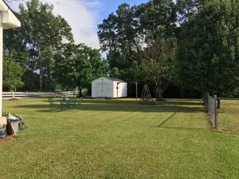 15 Bridgewater Dr, Erwin, NC 28339 photo 6