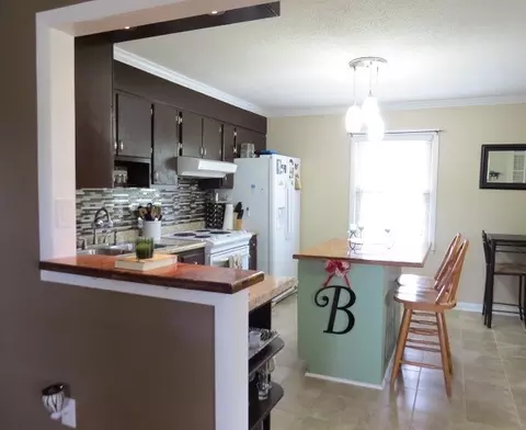 503 W B St, Erwin, NC 28339 photo 6