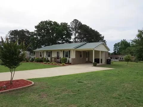 503 W B St, Erwin, NC 28339 photo 23