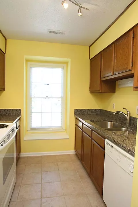 2203 Alpine Dr, Durham, NC 27707 photo 5