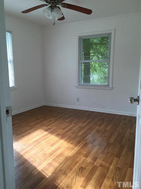 2703 Davie Dr, Durham, NC 27704 photo 8