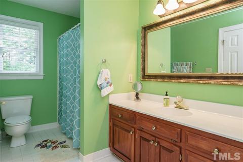 114 Kingussie Ct, Cary, NC 27511 photo 17
