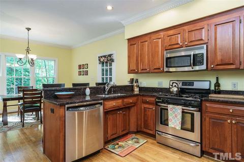 114 Kingussie Ct, Cary, NC 27511 photo 9