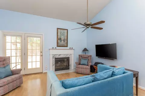 86 Forest Oaks Dr, Durham, NC 27705 photo 8