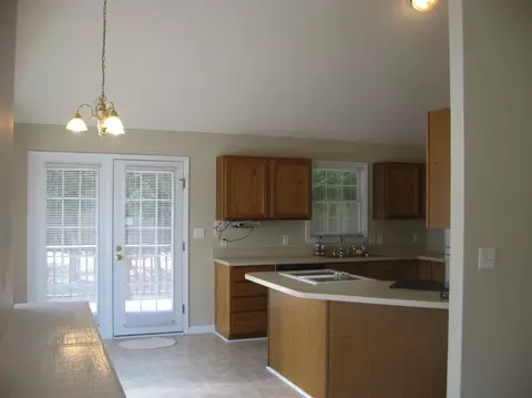 137 Parkhaven Ln, Garner, NC 27529 photo 3