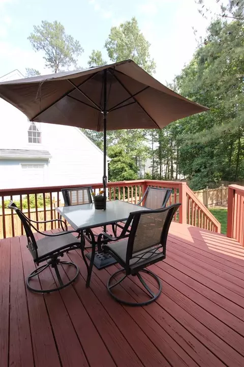 5805 Rustic Wood Ln, Durham, NC 27713 photo 11