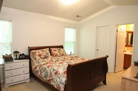 1417 Brompton Ln, Garner, NC 27529 photo 9