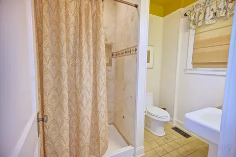 2003 University Dr, Durham, NC 27707 photo 13