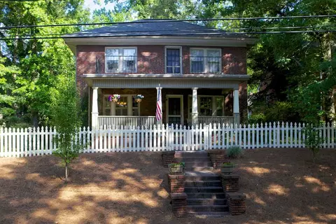 2003 University Dr, Durham, NC 27707 photo 1