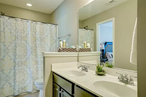 24 Piccadilly Ct, Durham, NC 27713 photo 21