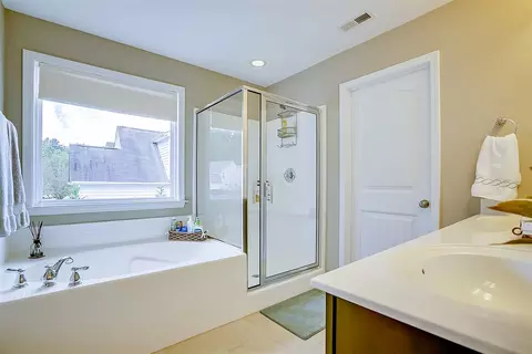 24 Piccadilly Ct, Durham, NC 27713 photo 16