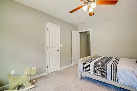 24 Piccadilly Ct, Durham, NC 27713 photo 20