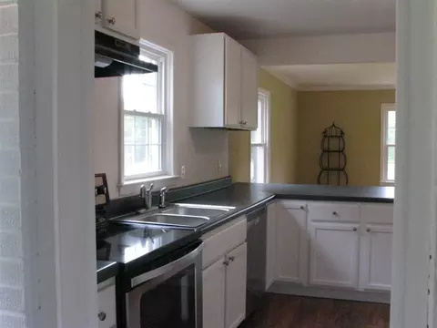 805 Maple Ave, Dunn, NC 28334 photo 7