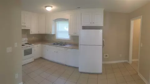925 River Rd, Selma, NC 27576 photo 4