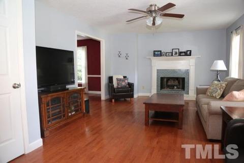 113 Stefi Ct, Garner, NC 27529 photo 4