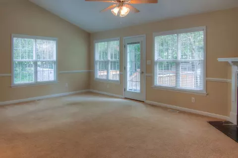 491 Parrish Farm Ln, Benson, NC 27504 photo 3