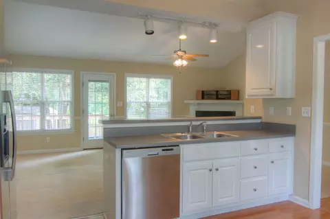 491 Parrish Farm Ln, Benson, NC 27504 photo 11