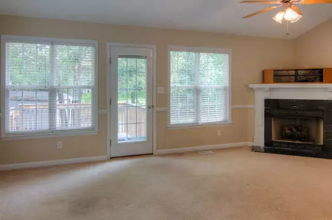 491 Parrish Farm Ln, Benson, NC 27504 photo 5