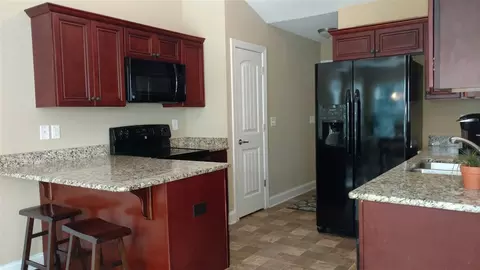 100 Dundee Pl, Stem, NC 27581 photo 6