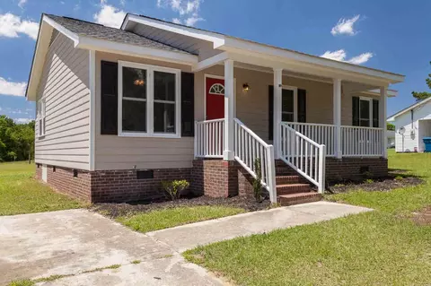 122 Mars Dr, Dunn, NC 28334 photo 1
