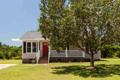 122 Mars Dr, Dunn, NC 28334 photo 3