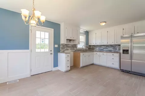 122 Mars Dr, Dunn, NC 28334 photo 9
