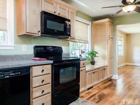 405 E Hammond St, Durham, NC 27704 photo 10