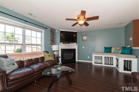 1402 Infinity Ln, Raleigh, NC 27610 photo 5