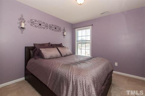 1402 Infinity Ln, Raleigh, NC 27610 photo 15