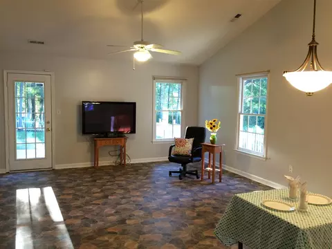 515 Windcrest Rd, Durham, NC 27713 photo 2