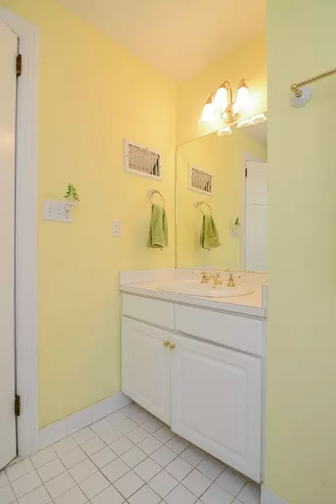 207 N Second St, Smithfield, NC 27577 photo 18
