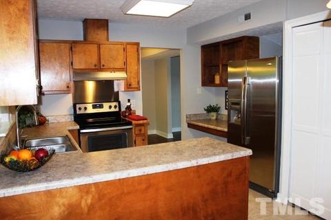 105 E Charing Cross, Cary, NC 27513 photo 8
